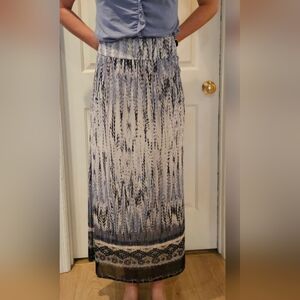 CHICO'S Skirt in Blues Size 1 (M/8)